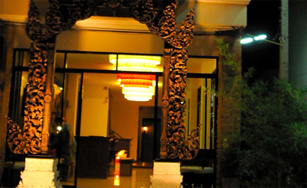 Nicha Suite Hua Hin Hotel Exterior foto
